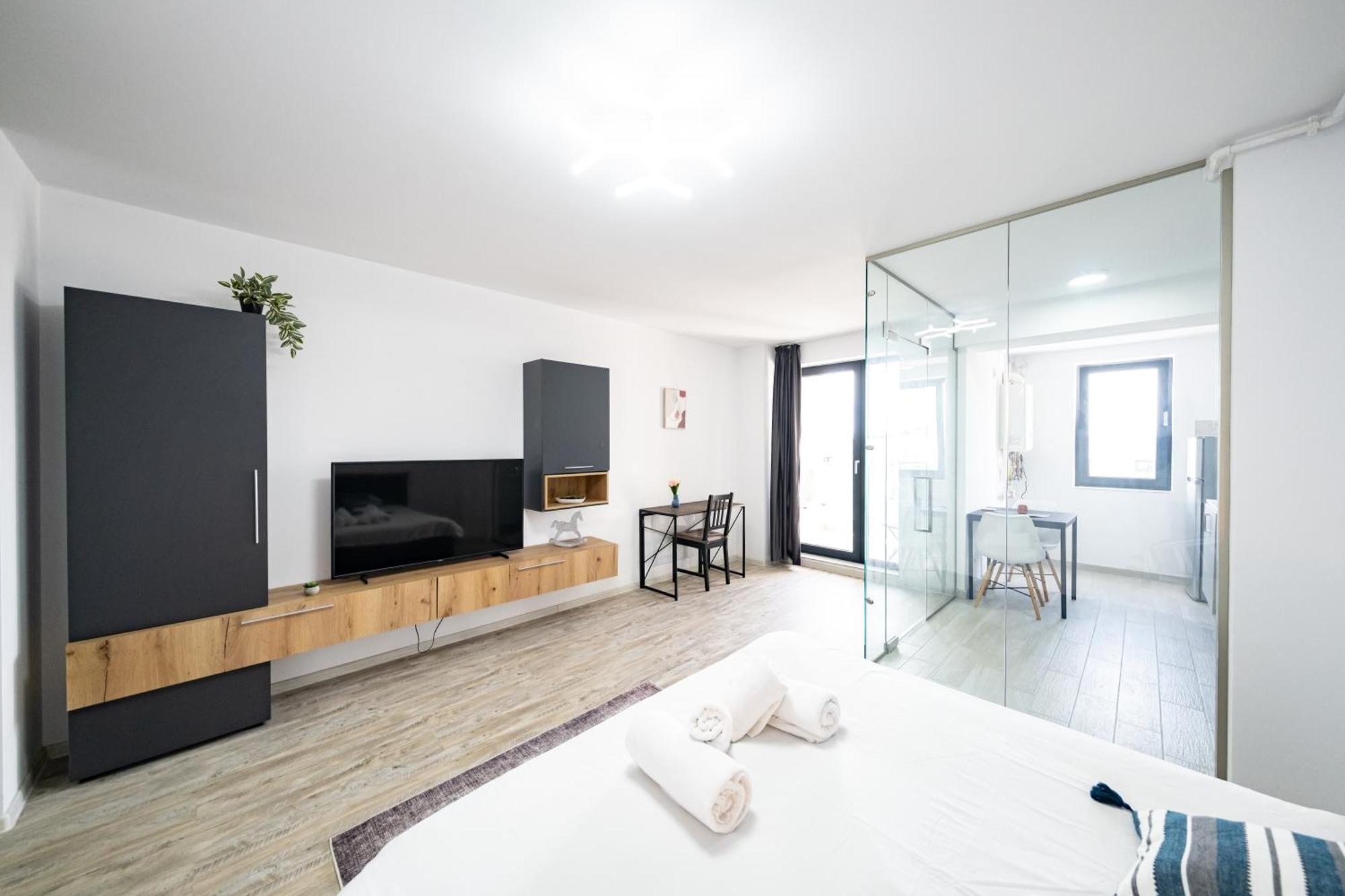 Yusuf Nerva Traian Apartment